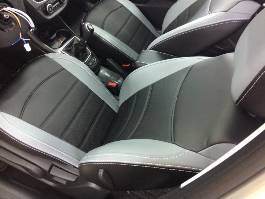 Авточехлы на Lada Vesta