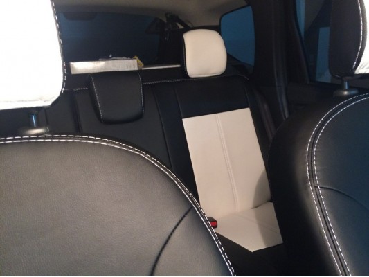 Авточехлы на Renault Duster