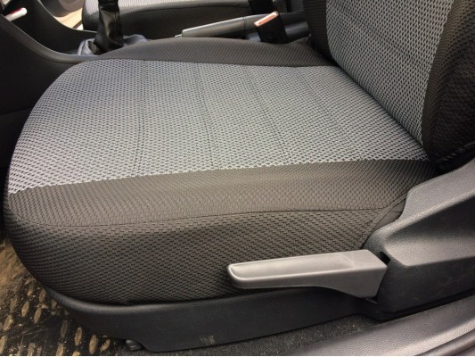 Авточехлы на Skoda Rapid