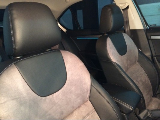 У вас другая модель авто? Каркасные авточехлы пошить сможем!